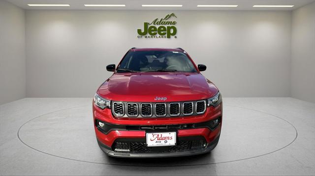 2025 Jeep Compass COMPASS LATITUDE 4X4