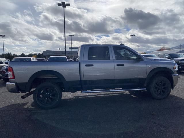 2021 RAM 2500 Tradesman Crew Cab 4x4 64 Box