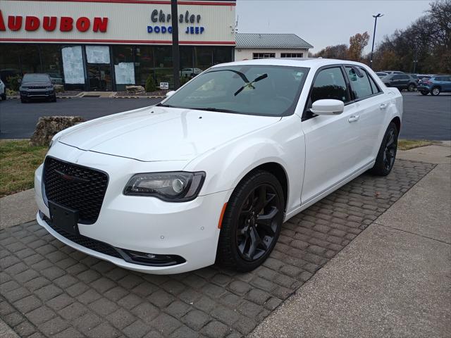 2022 Chrysler 300 S