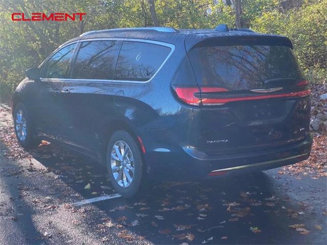 2021 Chrysler Pacifica Touring L AWD