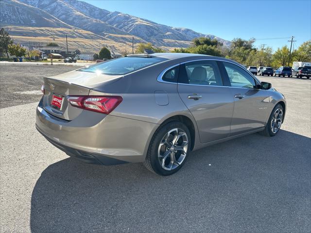 2022 Chevrolet Malibu FWD LT