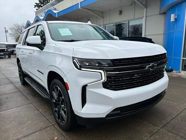 2021 Chevrolet Suburban 4WD RST