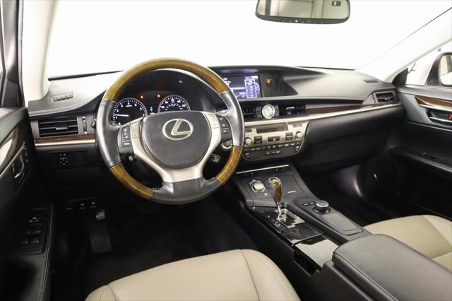 2013 Lexus ES 350 4dr Sdn