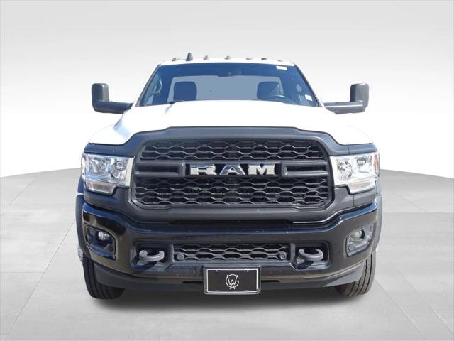 2022 RAM 5500 Chassis Tradesman/SLT 2022 RAM 5500 Chassis Tradesman/SLT