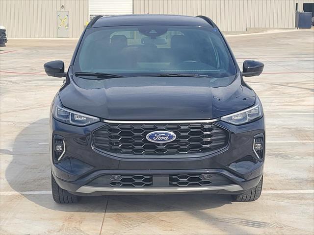 2023 Ford Escape ST-Line Elite