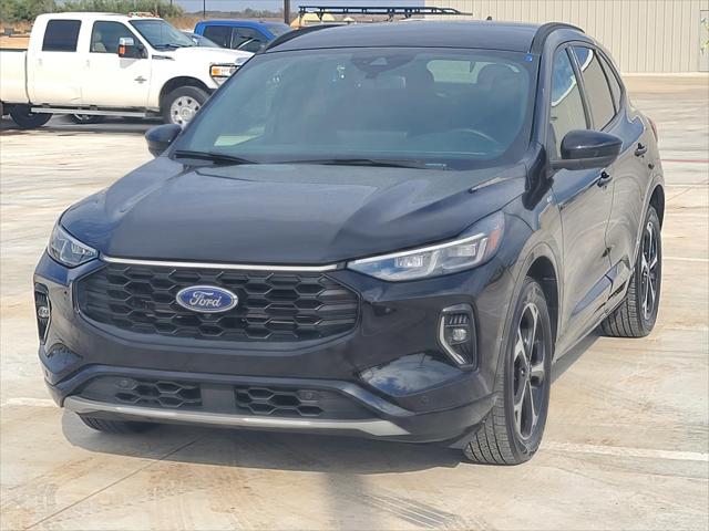 2023 Ford Escape ST-Line Elite