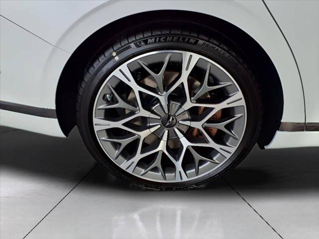 2025 Genesis G90 3.5T e-SC