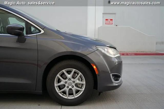 2020 Chrysler Pacifica Touring