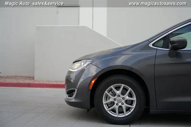2020 Chrysler Pacifica Touring