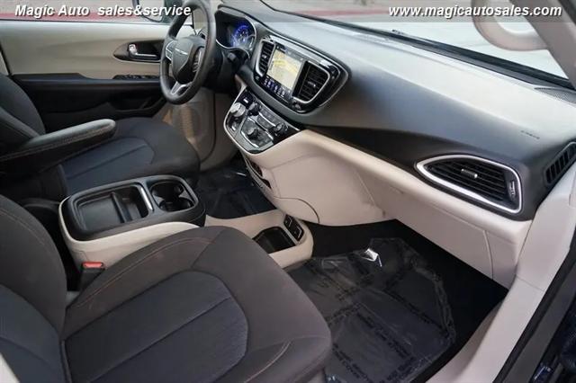 2020 Chrysler Pacifica Touring