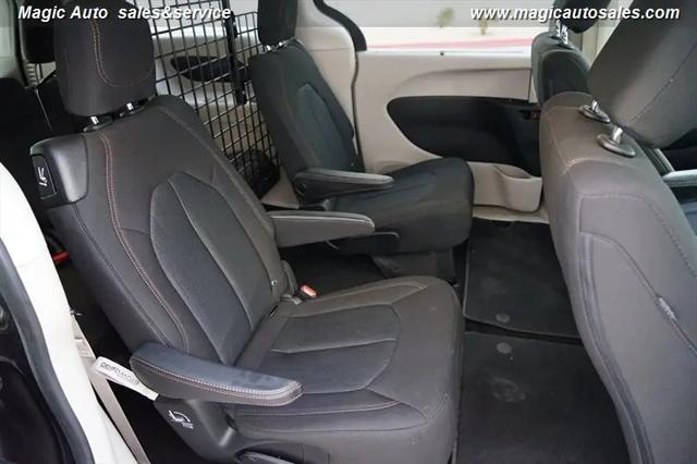 2020 Chrysler Pacifica Touring