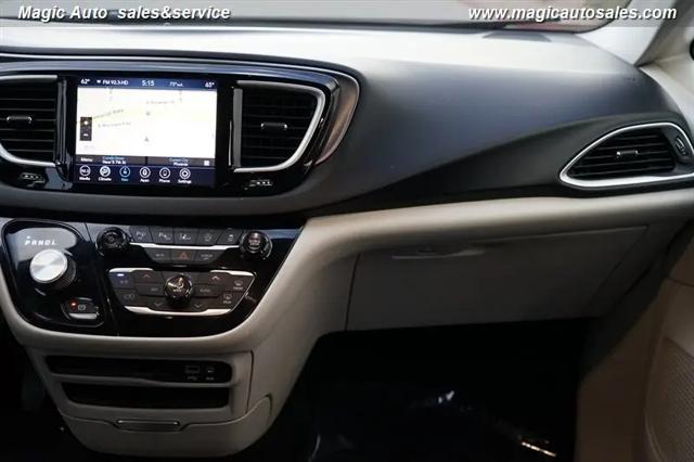 2020 Chrysler Pacifica Touring