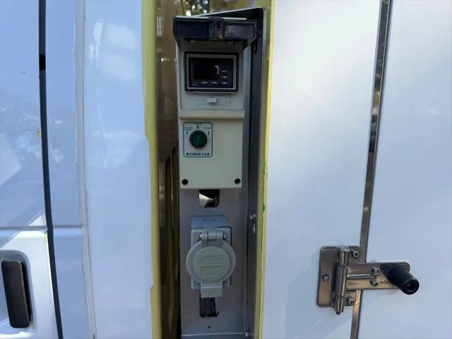 2017 Ford E-450 Cutaway E-450