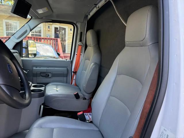 2017 Ford E-450 Cutaway E-450