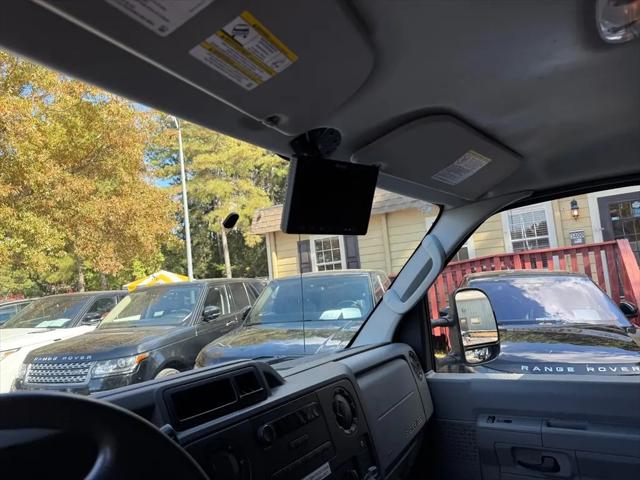 2017 Ford E-450 Cutaway E-450