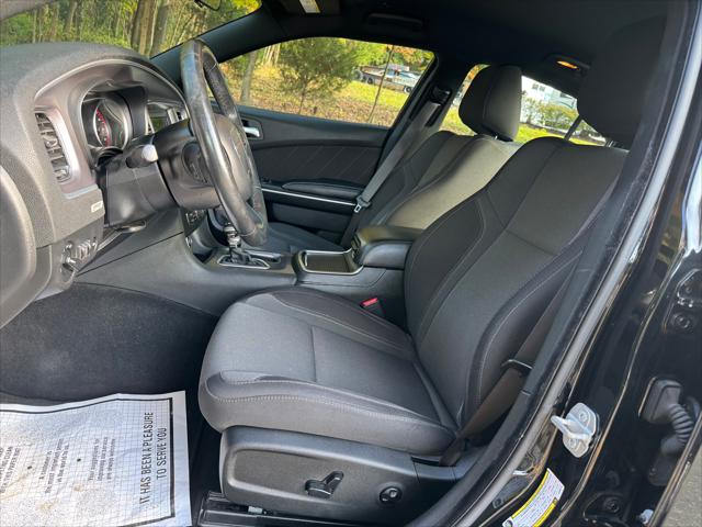 2019 Dodge Charger SXT RWD