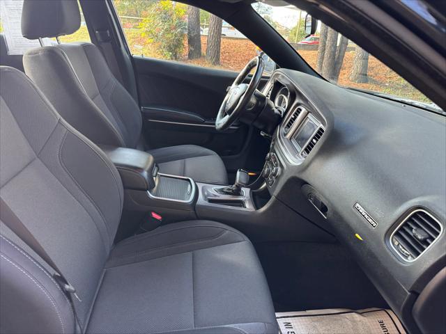 2019 Dodge Charger SXT RWD