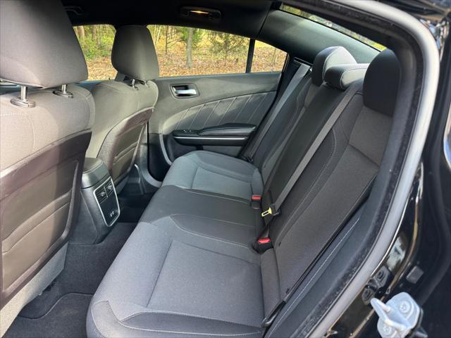 2019 Dodge Charger SXT RWD