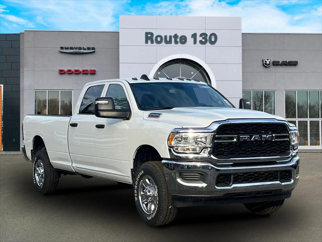 2024 RAM 2500 Tradesman Crew Cab 4x4 8 Box