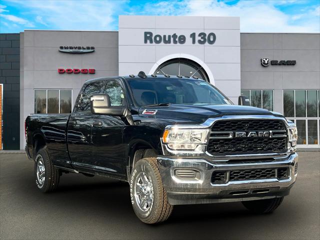 2024 RAM 2500 Tradesman Crew Cab 4x4 8 Box