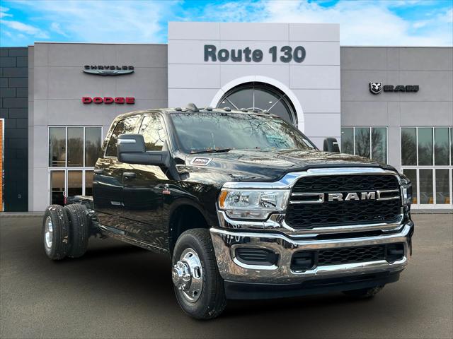 2024 RAM 3500 Chassis Tradesman/SLT/Laramie/Limited