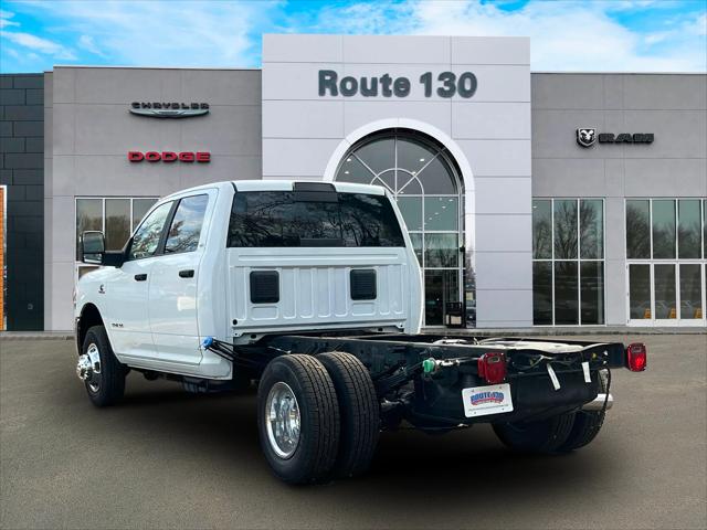 2023 RAM 3500 Chassis Tradesman/SLT/Laramie/Limited