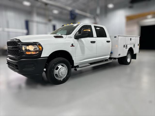 2024 RAM Ram 3500 Chassis Cab RAM 3500 TRADESMAN CREW CAB CHASSIS 4X2 60 CA 2024 RAM Ram 3500 Chassis Cab RAM 3500 TRADESMAN CREW CAB CHASSIS 4X2 60 CA