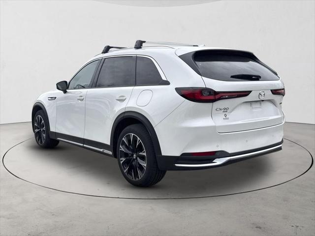 2025 Mazda X-90 Premium Plus Package
