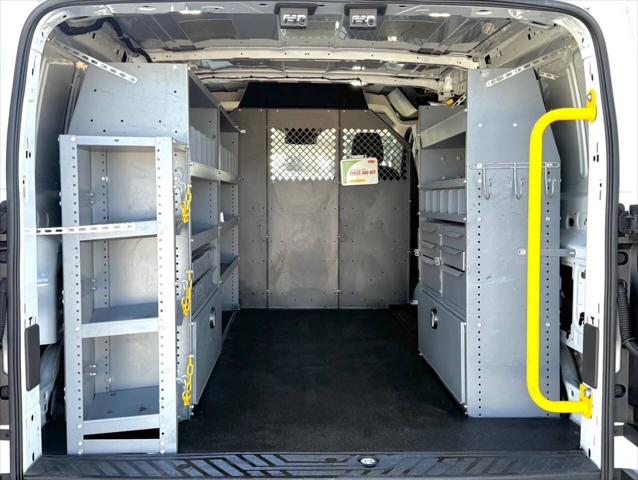 2015 Ford Transit 150 3dr SWB Low Roof Cargo Van w/60/40 Passenger Side Doors