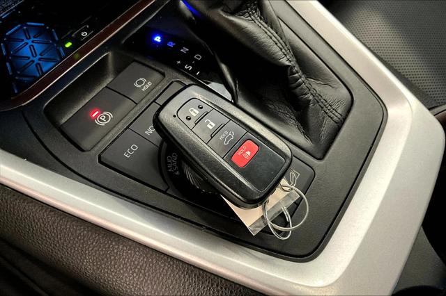 2020 Toyota RAV4 Limited