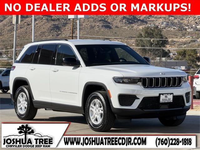 2025 Jeep Grand Cherokee GRAND CHEROKEE LAREDO 4X2