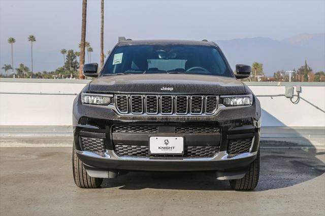 2025 Jeep Grand Cherokee GRAND CHEROKEE L LAREDO X 4X4