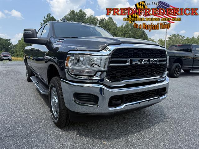 2024 RAM Ram 2500 RAM 2500 TRADESMAN CREW CAB 4X4 8 BOX