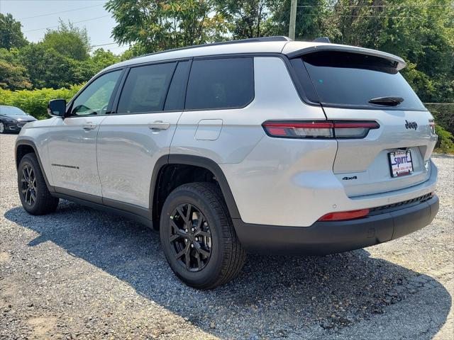 2025 Jeep Grand Cherokee GRAND CHEROKEE L ALTITUDE 4X4