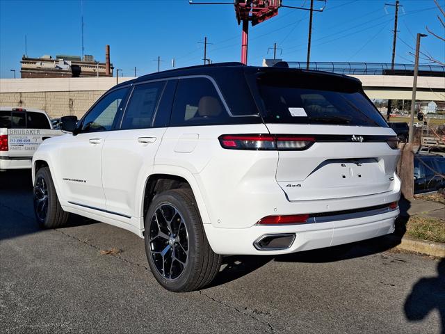 2025 Jeep Grand Cherokee GRAND CHEROKEE SUMMIT RESERVE 4X4