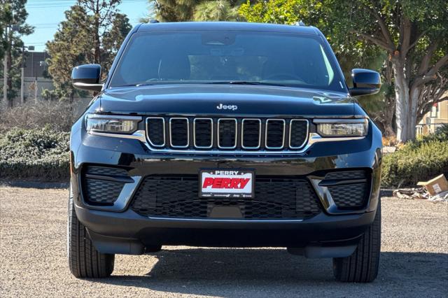 2025 Jeep Grand Cherokee GRAND CHEROKEE LAREDO X 4X2