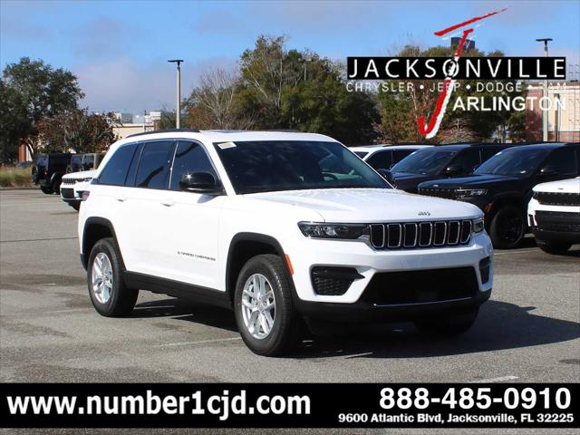 2025 Jeep Grand Cherokee GRAND CHEROKEE LAREDO X 4X2