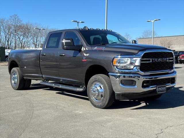 2024 RAM Ram 3500 RAM 3500 TRADESMAN CREW CAB 4X4 8 BOX