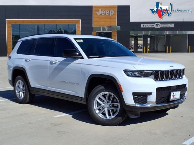 2025 Jeep Grand Cherokee GRAND CHEROKEE L LAREDO X 4X4