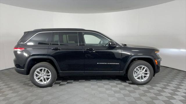 2025 Jeep Grand Cherokee GRAND CHEROKEE LAREDO X 4X2
