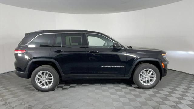2025 Jeep Grand Cherokee GRAND CHEROKEE LAREDO X 4X2
