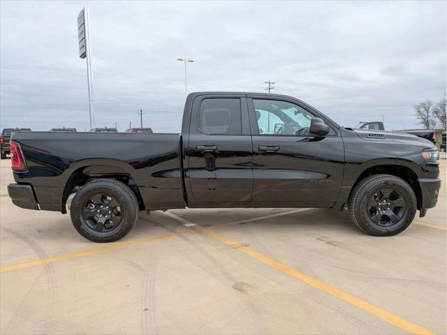2025 RAM Ram 1500 RAM 1500 TRADESMAN QUAD CAB 4X2 64 BOX