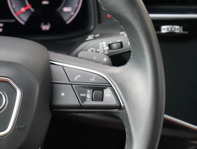 2023 Audi Q8 Premium 55 TFSI quattro Tiptronic
