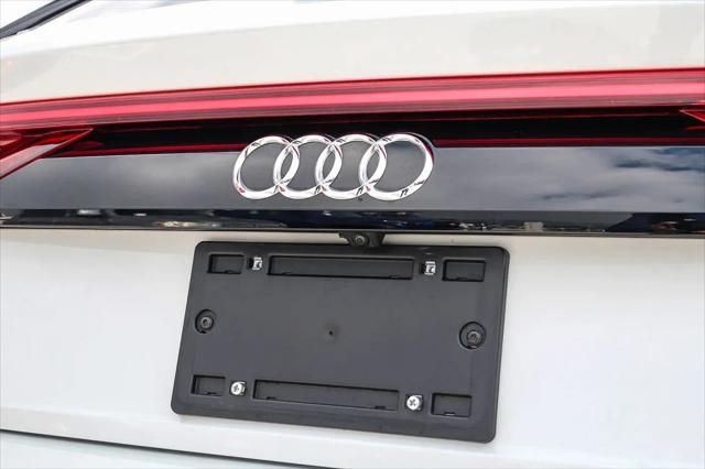 2023 Audi Q8 Premium 55 TFSI quattro Tiptronic
