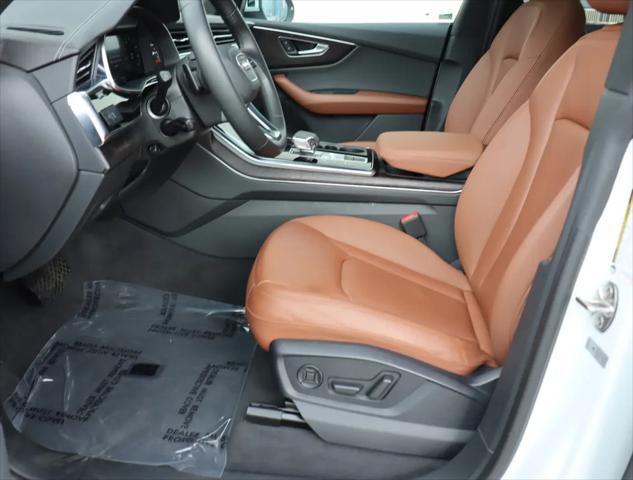 2023 Audi Q8 Premium 55 TFSI quattro Tiptronic