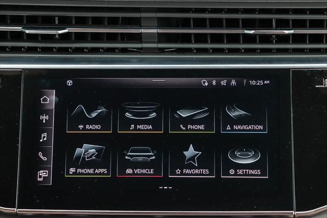 2023 Audi Q8 Premium 55 TFSI quattro Tiptronic