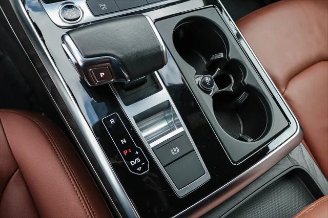2023 Audi Q8 Premium 55 TFSI quattro Tiptronic