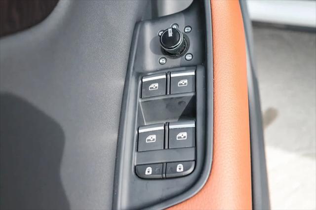 2023 Audi Q8 Premium 55 TFSI quattro Tiptronic
