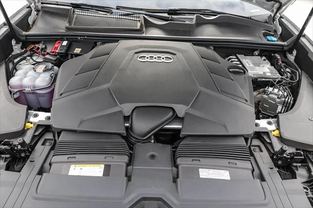 2023 Audi Q8 Premium 55 TFSI quattro Tiptronic