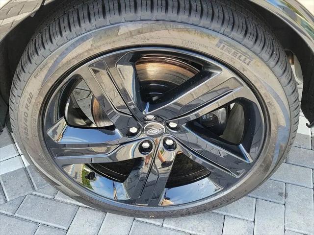 2025 Land Rover Discovery P360 Metropolitan Edition